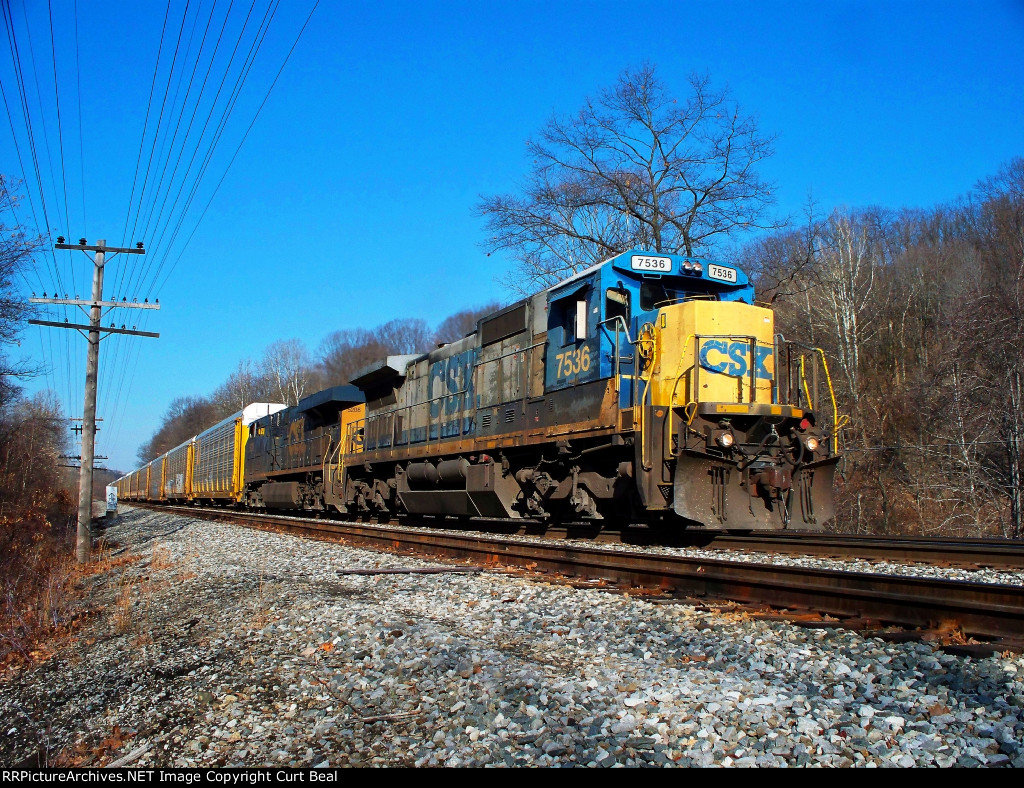 CSX 7536 and 5208